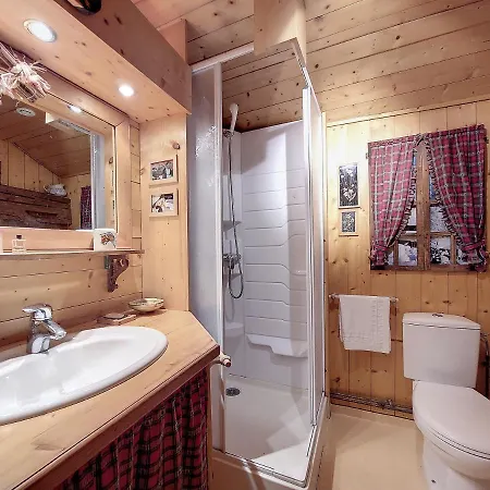 Ardent 8 Personnes Chalet Montriond